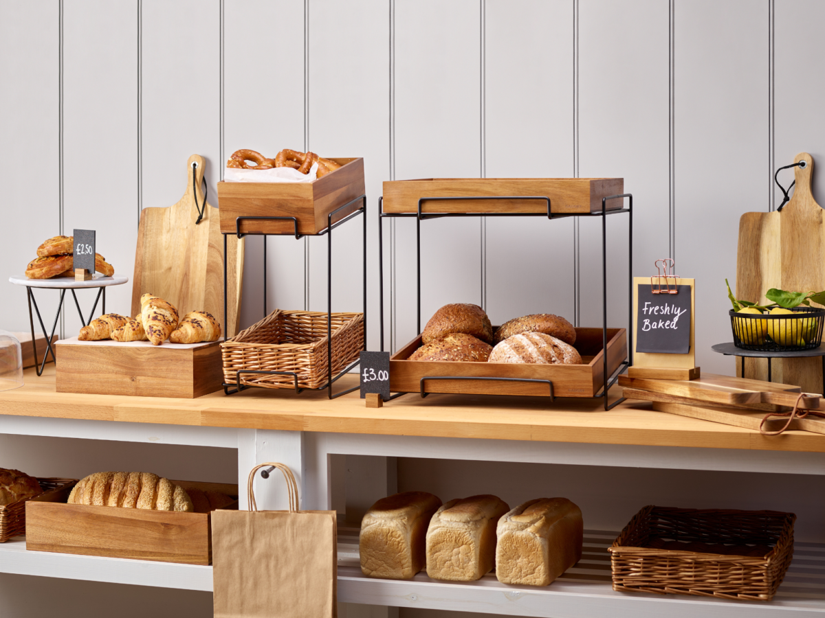 How to Choose the Best Buffet Display Stands for Catering Events