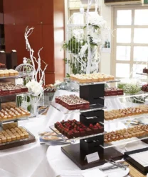 How to Choose the Best Buffet Display Stands for Catering Events