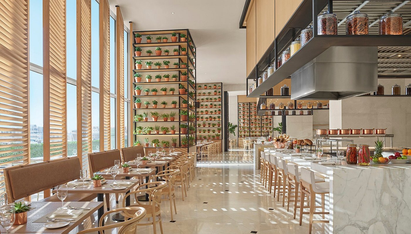 Top Food Display Trends for Hotels and Restaurants in UAE